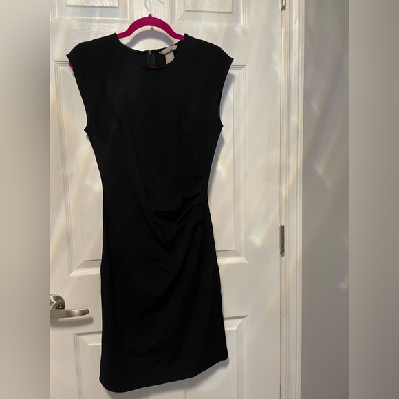 Office/Business H&M dress with side rouching detail - Picture 1 of 3